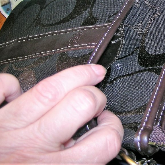 Coach Handbag - Picture 4 of 7